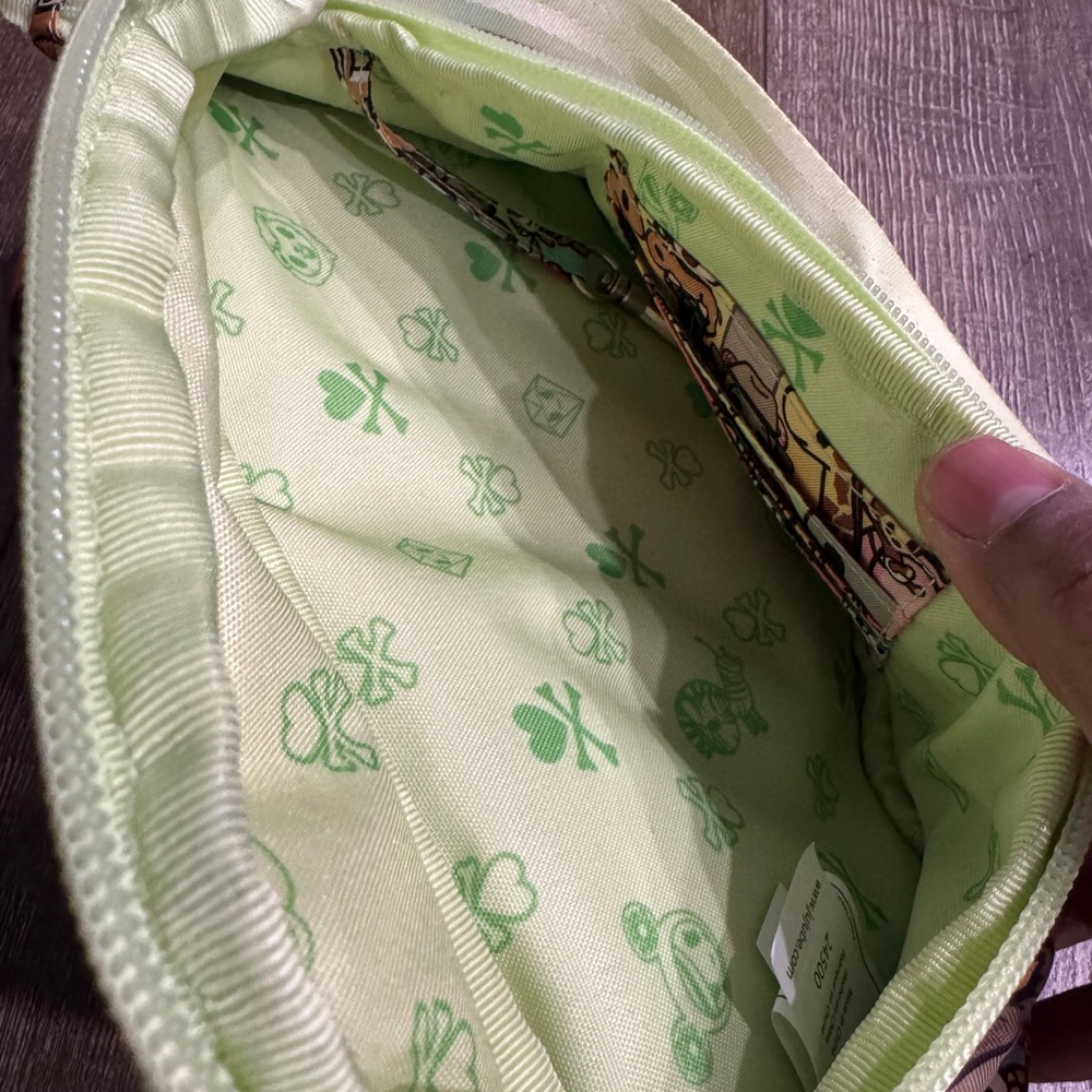 Tokidoki x JuJuBe Fanny pack - Picture 4 of 9